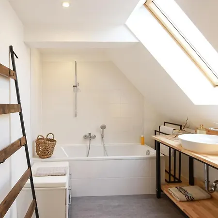 Appartement Stadtnest - Fuer 2-12 Personen In Der Inselstadt - Mecklenburgische Seenplatte Malchow (Mecklenburg-Vorpommern)