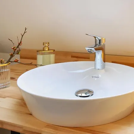 Stadtnest - Fuer 2-12 Personen In Der Inselstadt - Mecklenburgische Seenplatte